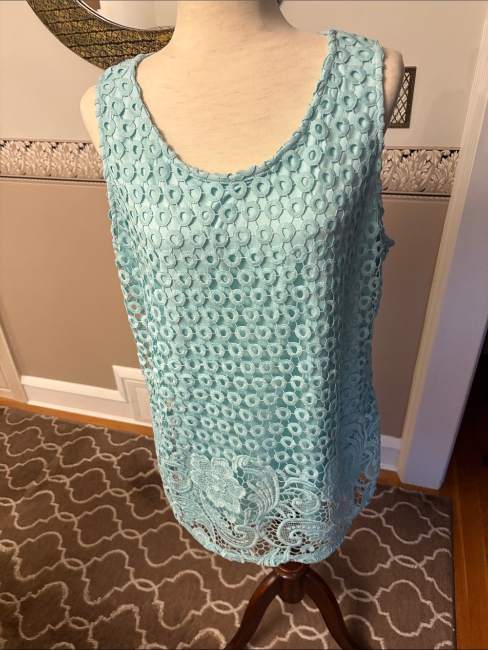 New Charter Club seafoam lace tank never worn; great to pair wslim leg pant XXL